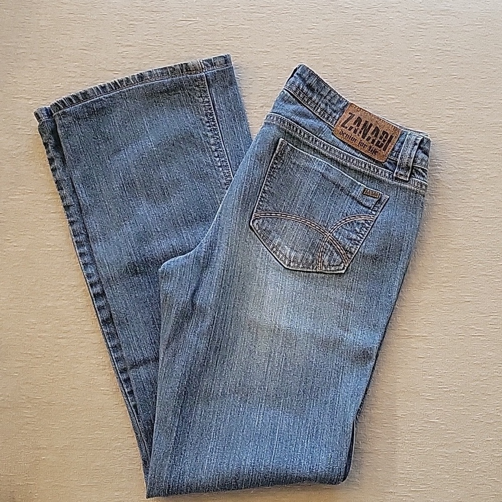 ZANADI denim for life jeans size 11 boot cut.